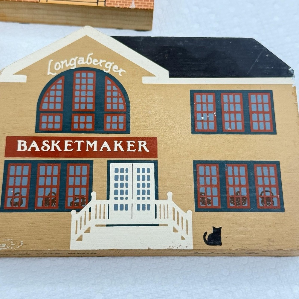 Vintage Cat's Meow Longaberger Yankee Candle Museum Country Shelf Sitter 89-91 - Picture 3 of 9